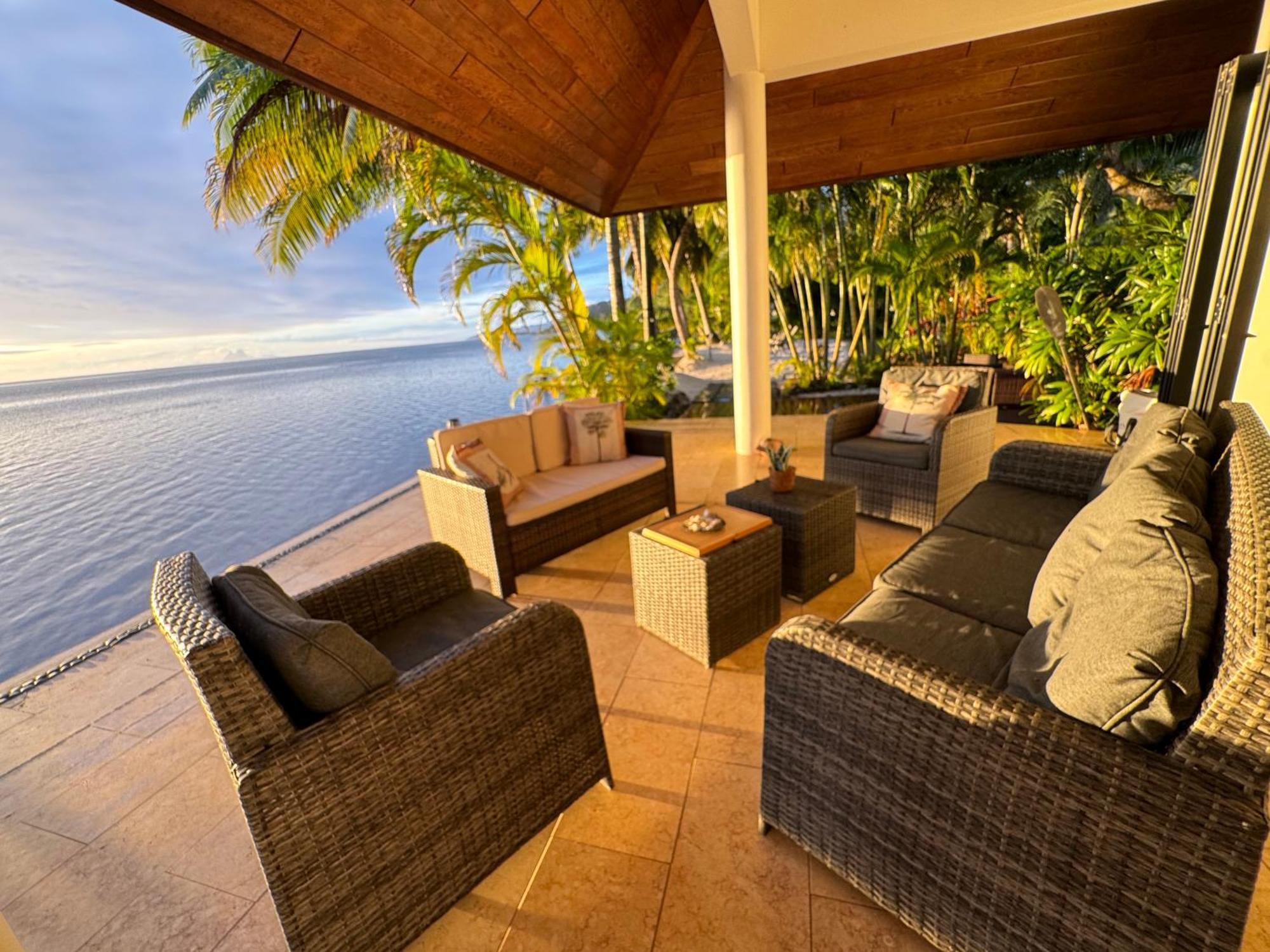 Ocean Breeze Villa Tevaitoa Екстер'єр фото